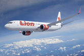 Boeing, Lion Air Finalize Historic Order for up to 380 737s